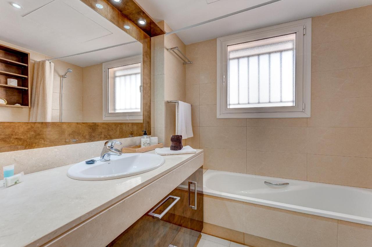 Modern Apartment With Large Terrasse, Bbq, Fast Wifi, 2 Pools Пуерто де Сантяго Екстериор снимка